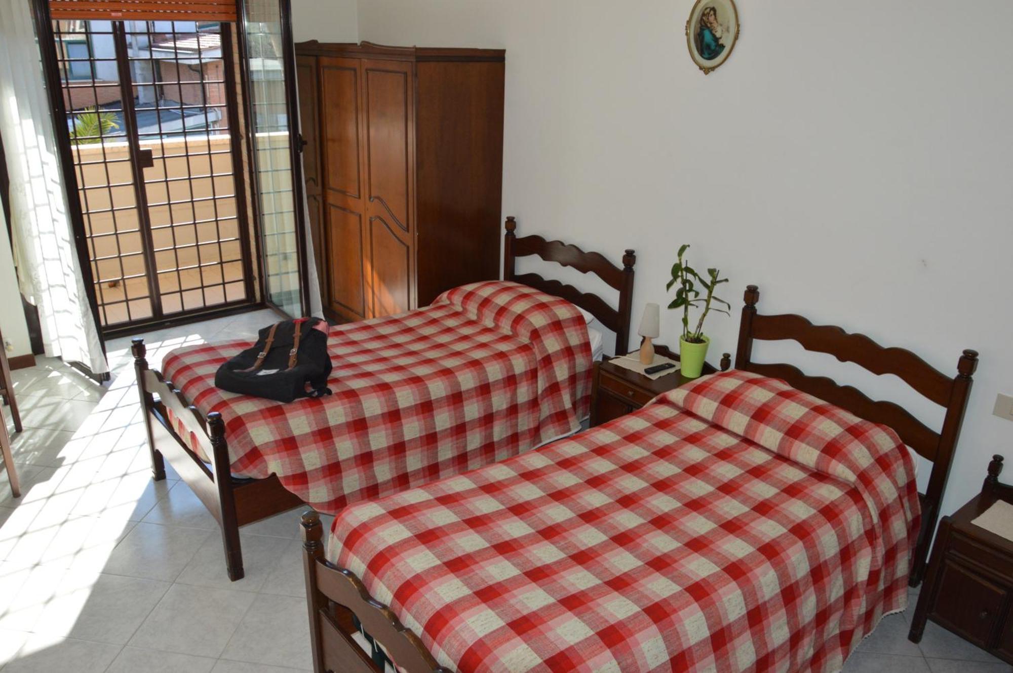 Domus Achille Fosco Hotel Ciampino Eksteriør billede